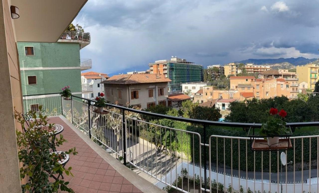 A Casa E' Mamma Διαμέρισμα Σορέντο Εξωτερικό φωτογραφία